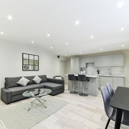 Chic Apartment By Hyde Park London Exterior photo