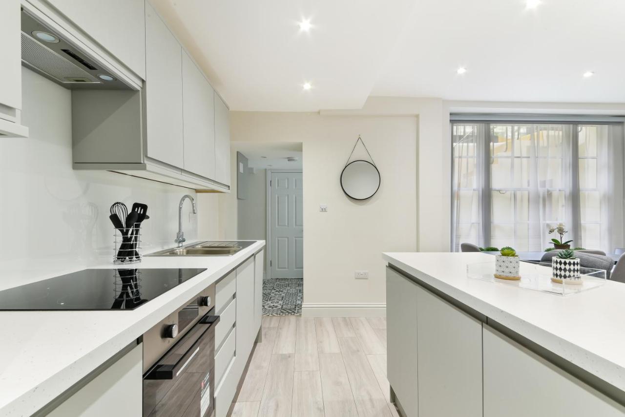 Chic Apartment By Hyde Park London Exterior photo